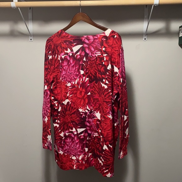 Women’s tops - Picture 2 of 2